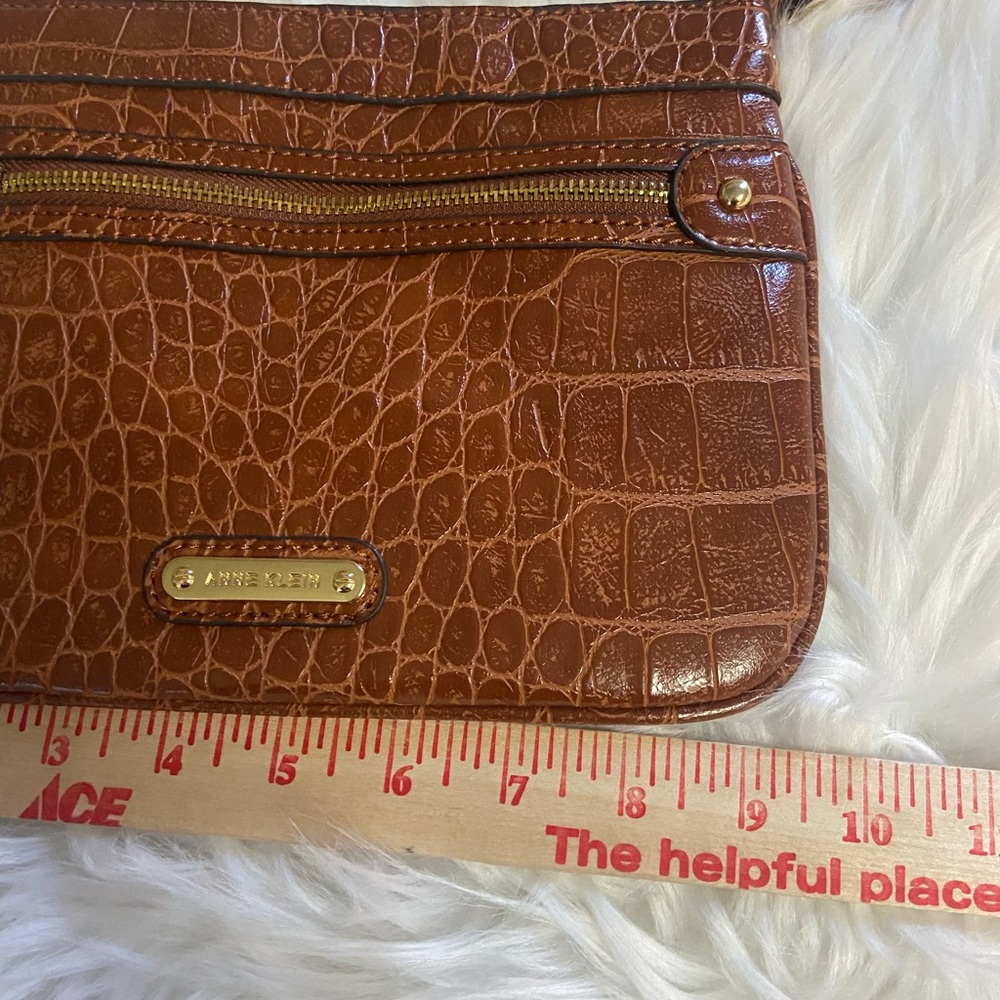 Anne Kline Brown Crocodile Embossed Crossbody Bag - Picture 3 of 8